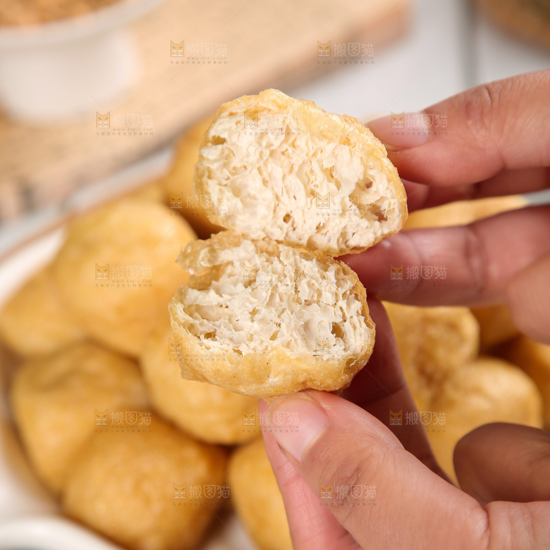 浅底上的油豆泡