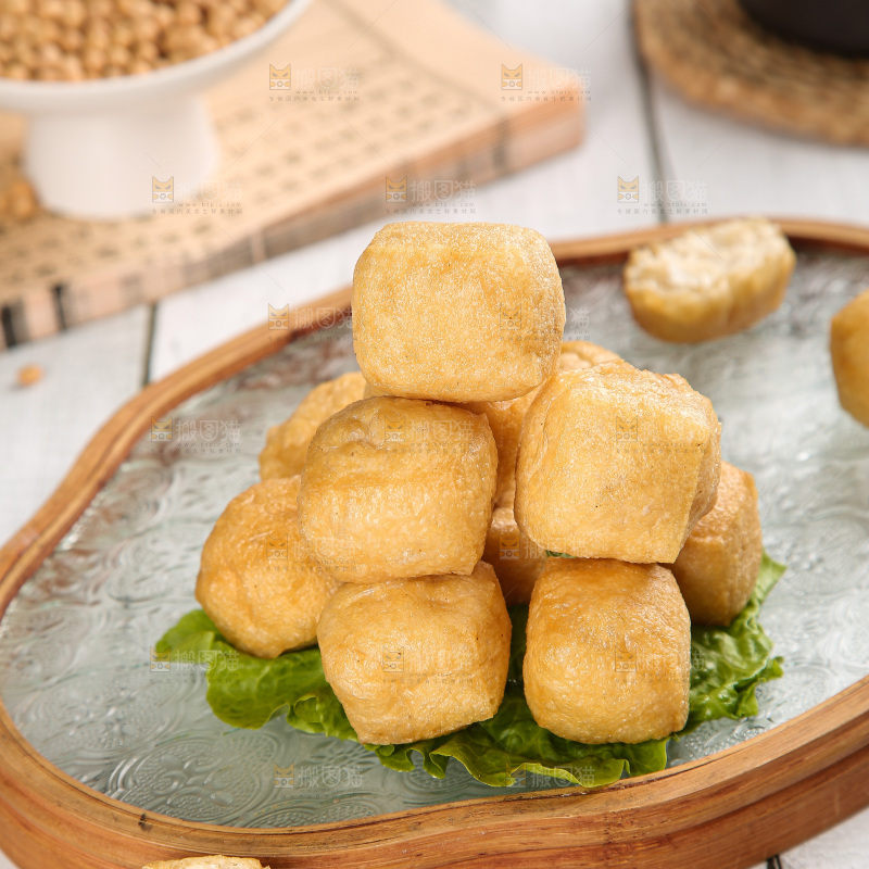 浅底上的油豆泡