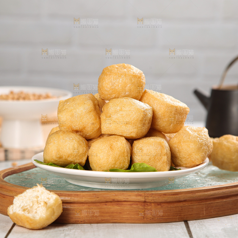 浅底上的油豆泡