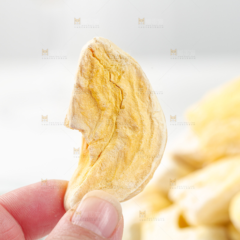 浅底上的冻干榴莲