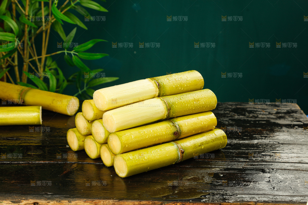 深底上的黄皮甘蔗