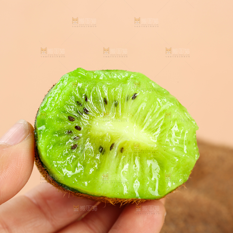 浅底上的修文猕猴桃