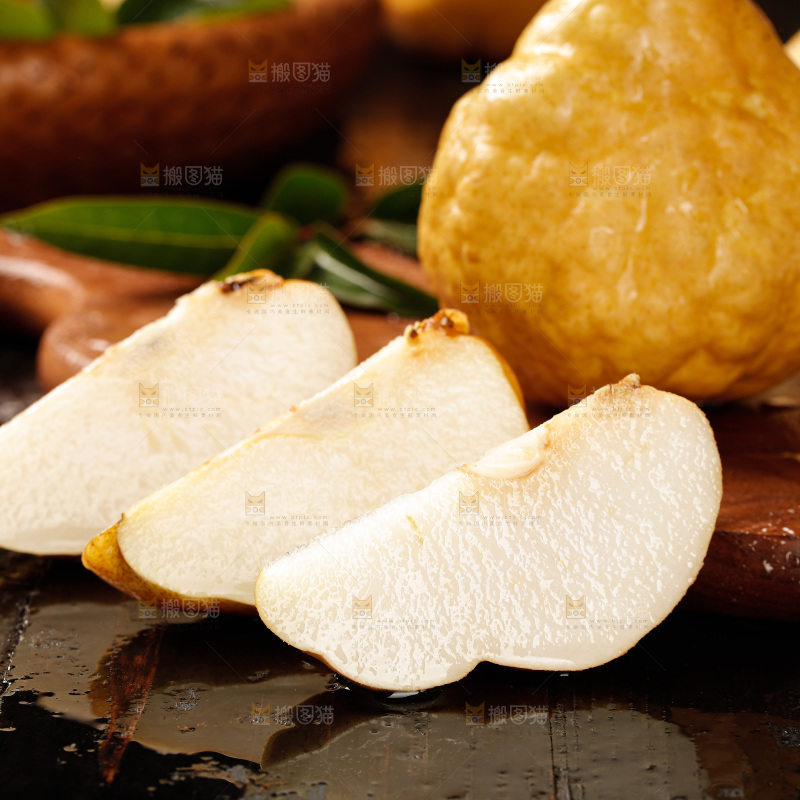 深底上的丑梨