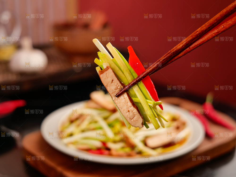 深底上韭黄菜品