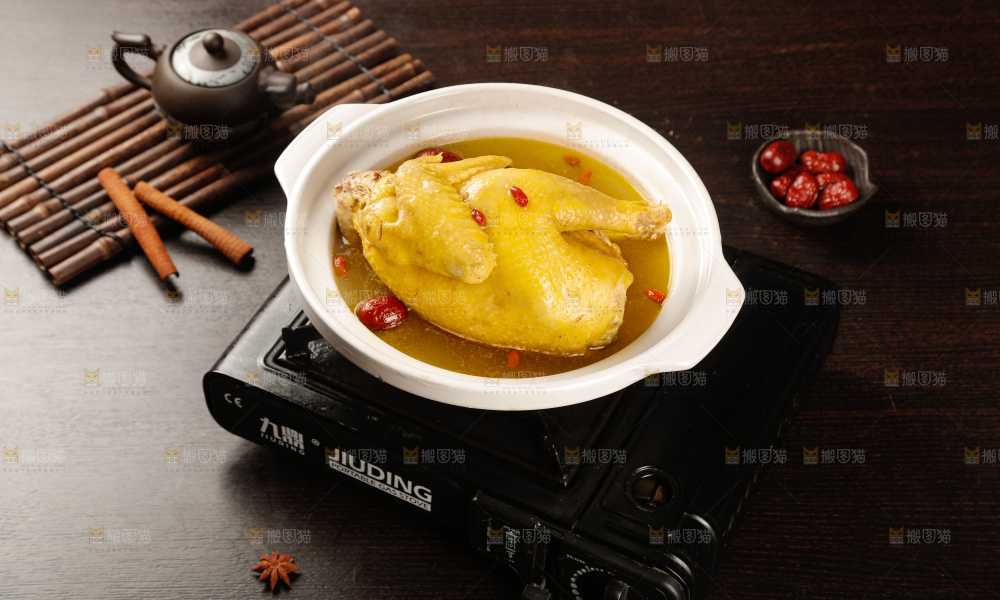 深底上的鸡汤