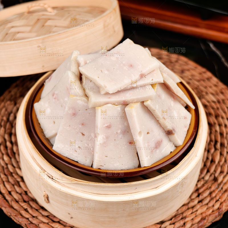 深底上的白果肉糕