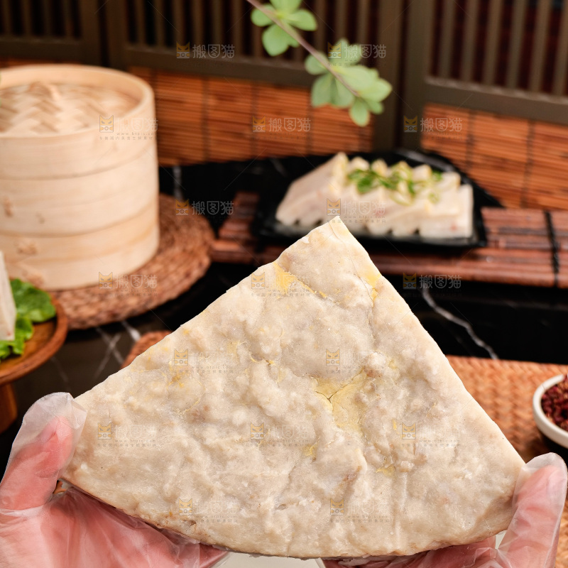 深底上的白果肉糕
