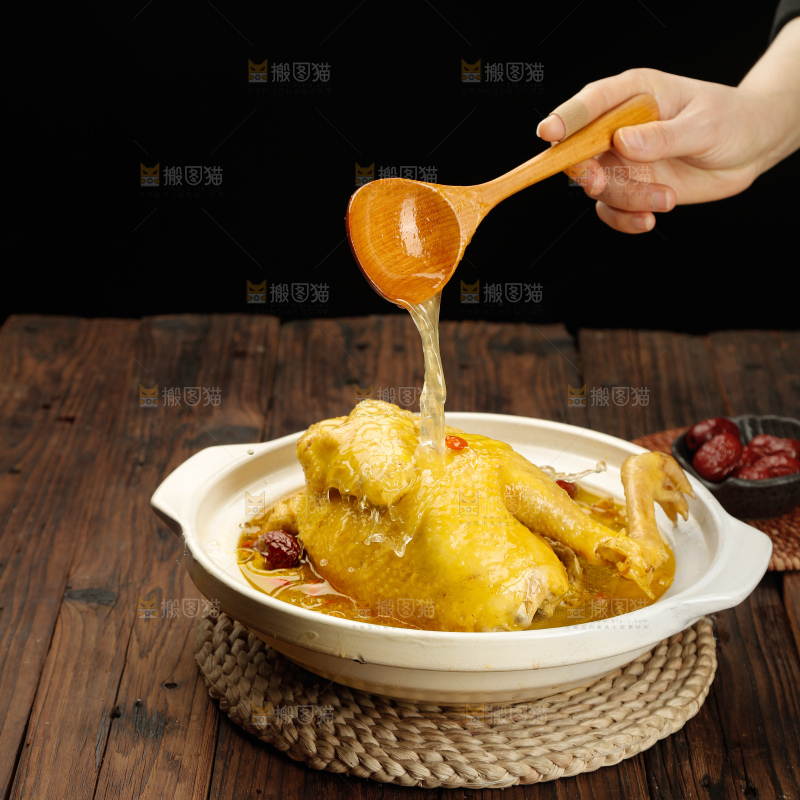 深底上的鸡汤
