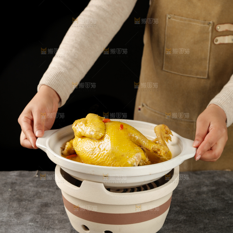 深底上的鸡汤