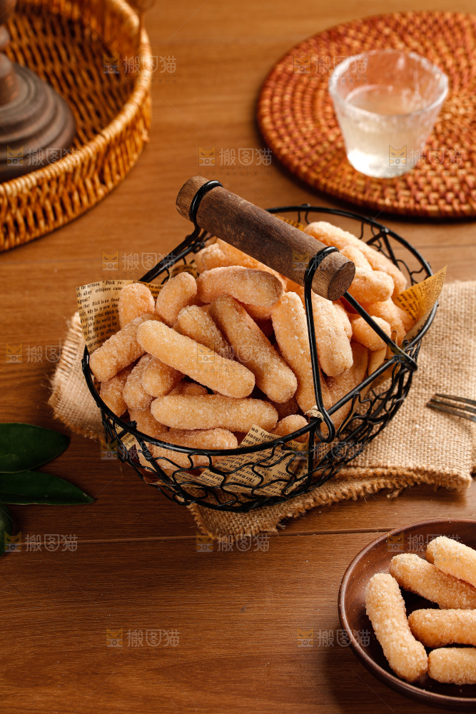 深底上的江米条