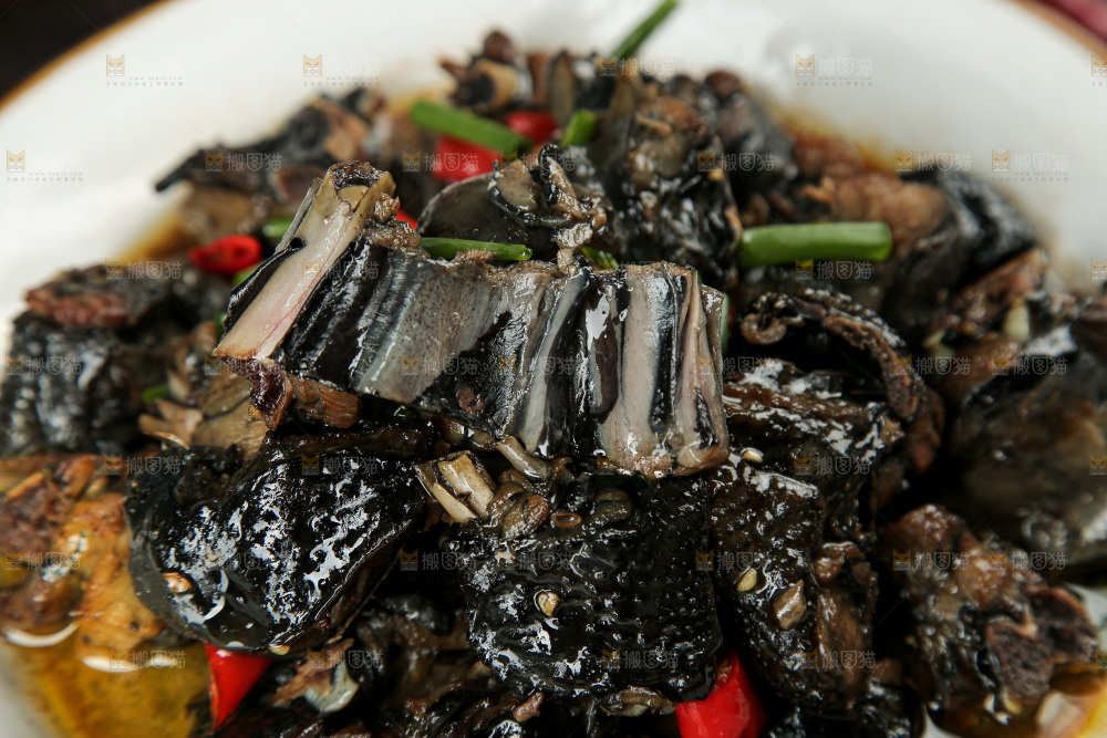 辣炒乌鸡