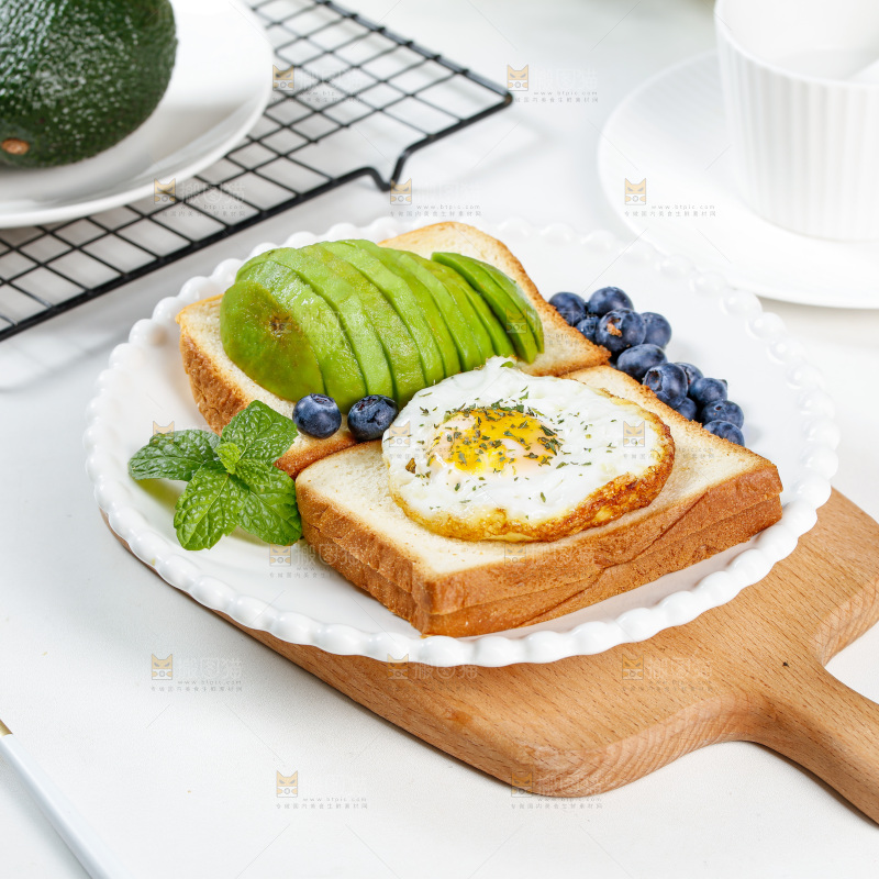 牛油果三明治