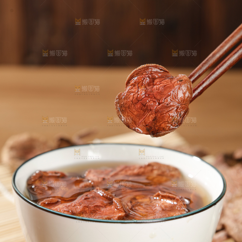 牛肝菌