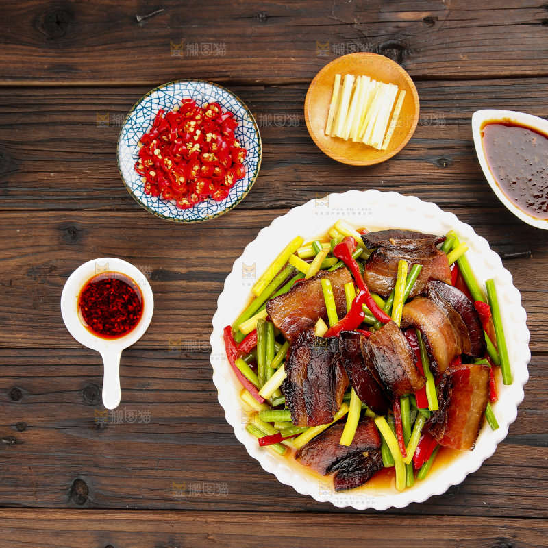 腊肉炒蒜苔