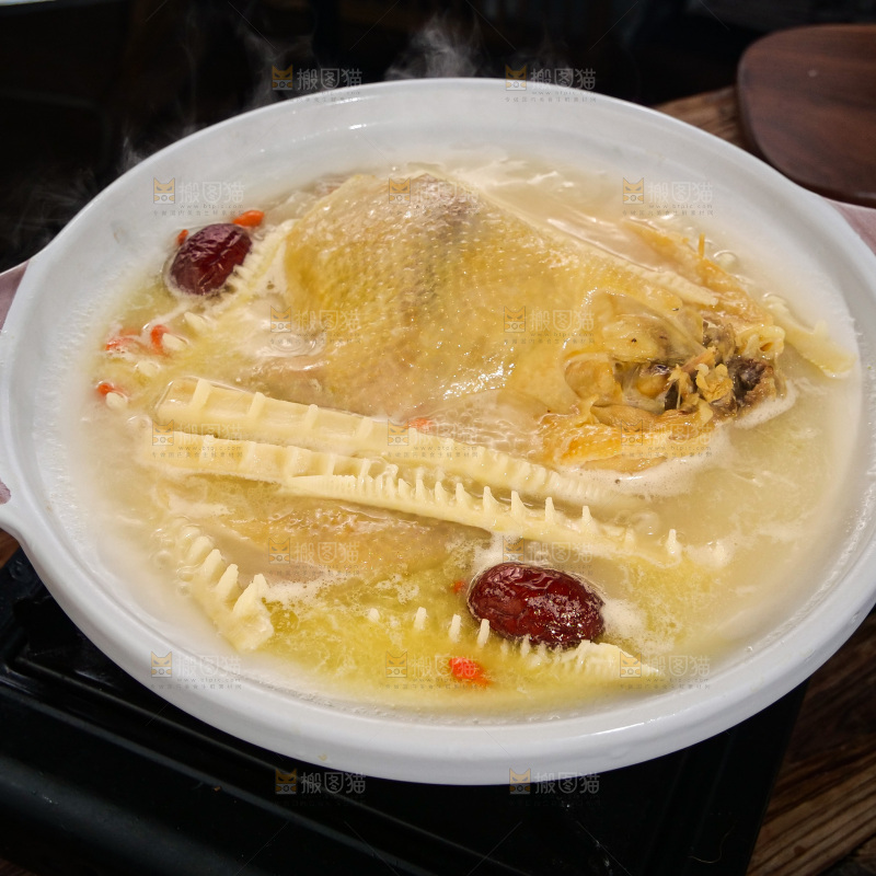 雷笋鸡汤