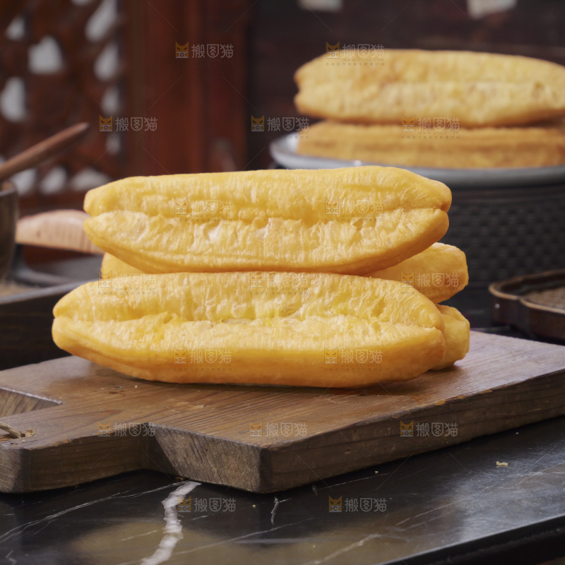 牛奶油条