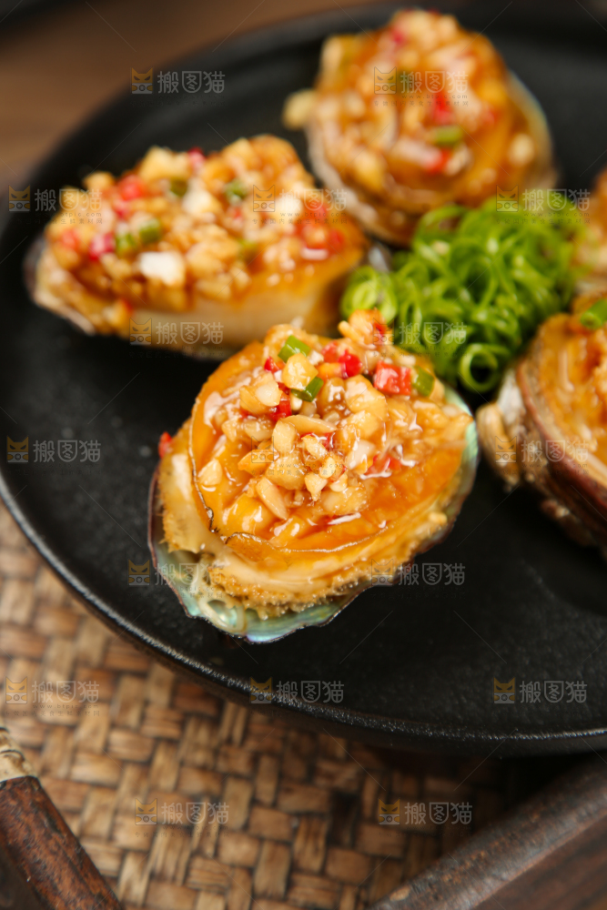 蒜蓉粉丝蒸鲍鱼