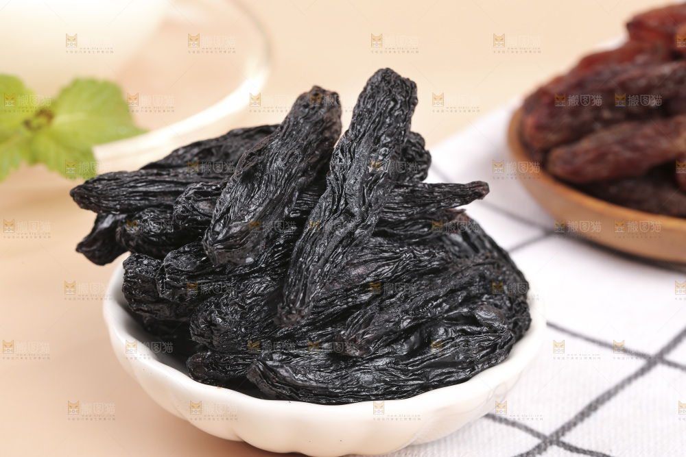 蓝宝石葡萄干
