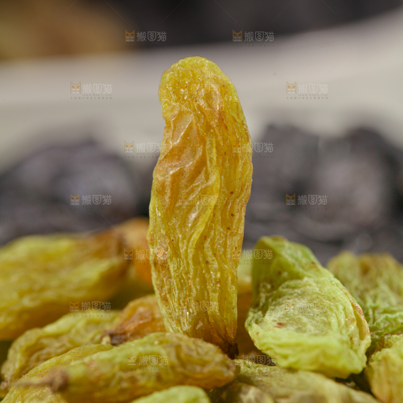 三色葡萄干