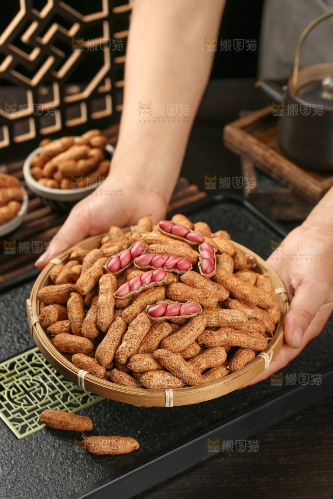 红皮花生