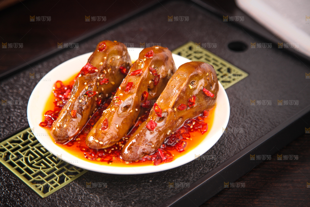 卤鸭头