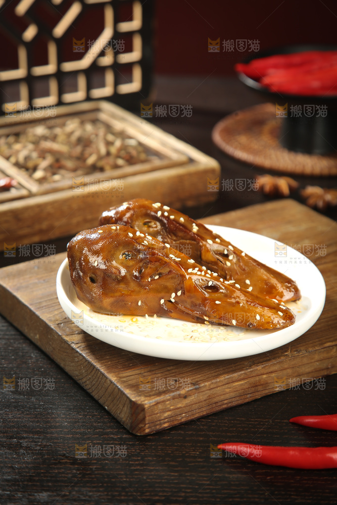 卤鸭头