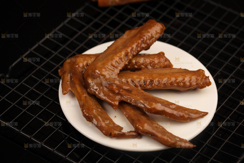 卤鸭翅