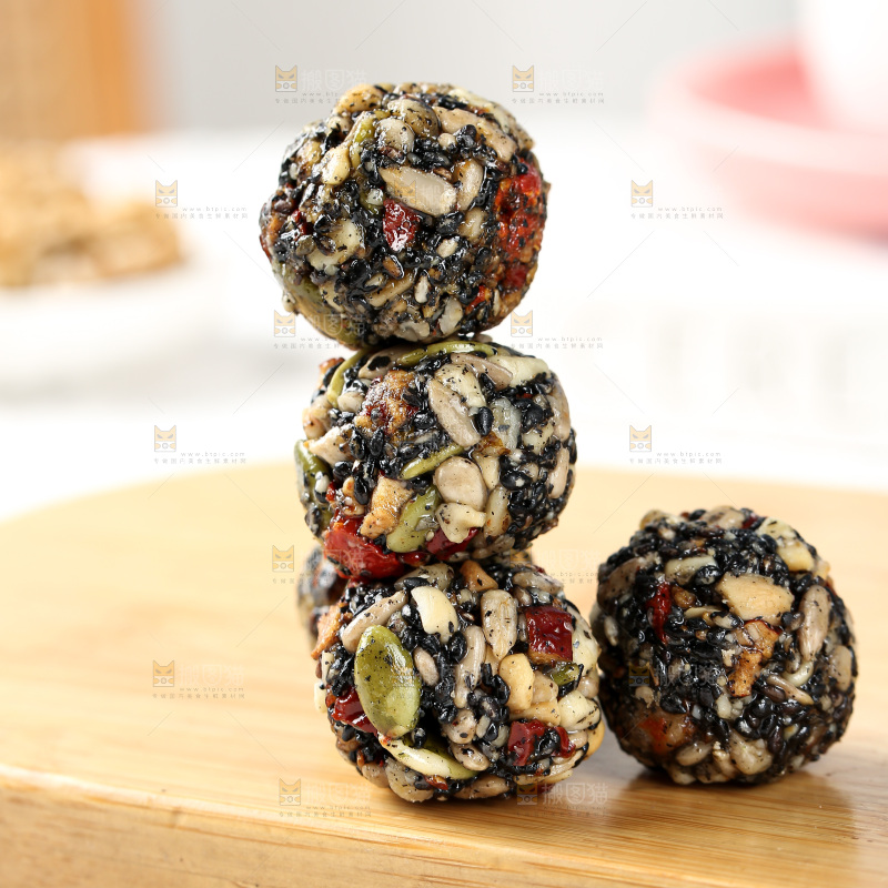 八珍芝麻丸