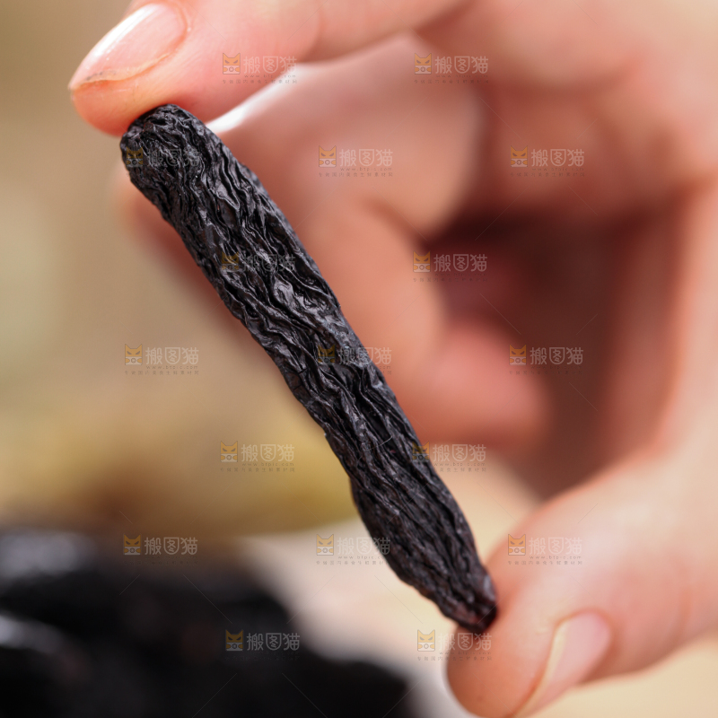 蓝宝石葡萄干