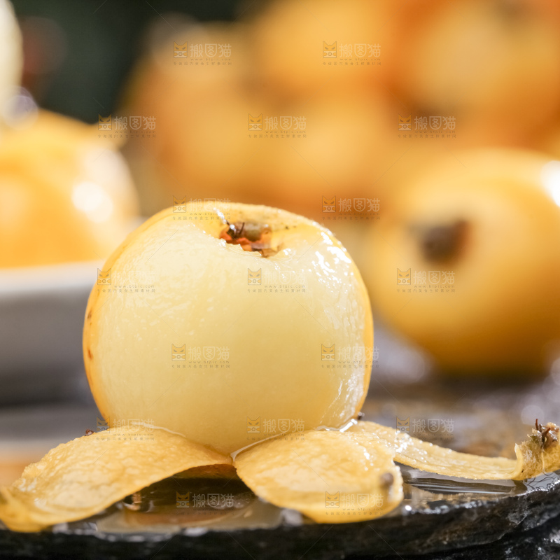 白玉枇杷