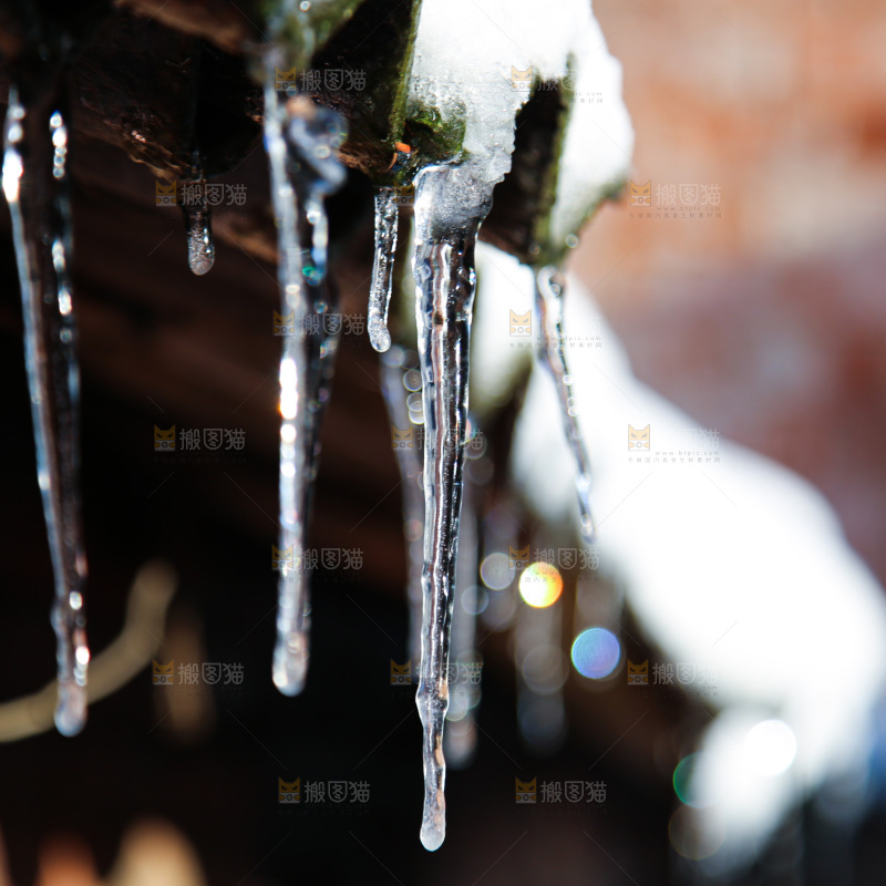 村落雪景下雪