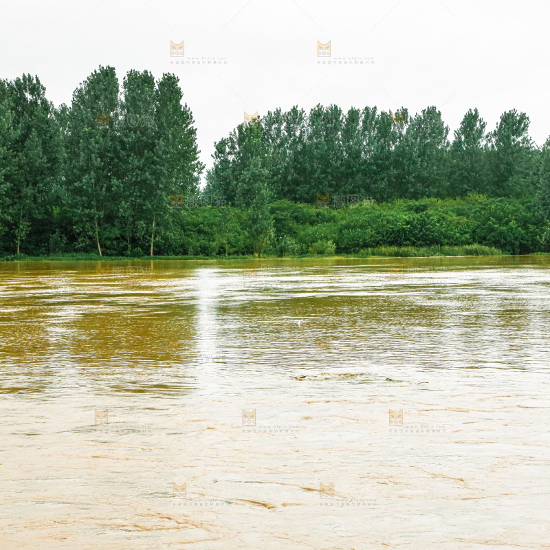 洪水