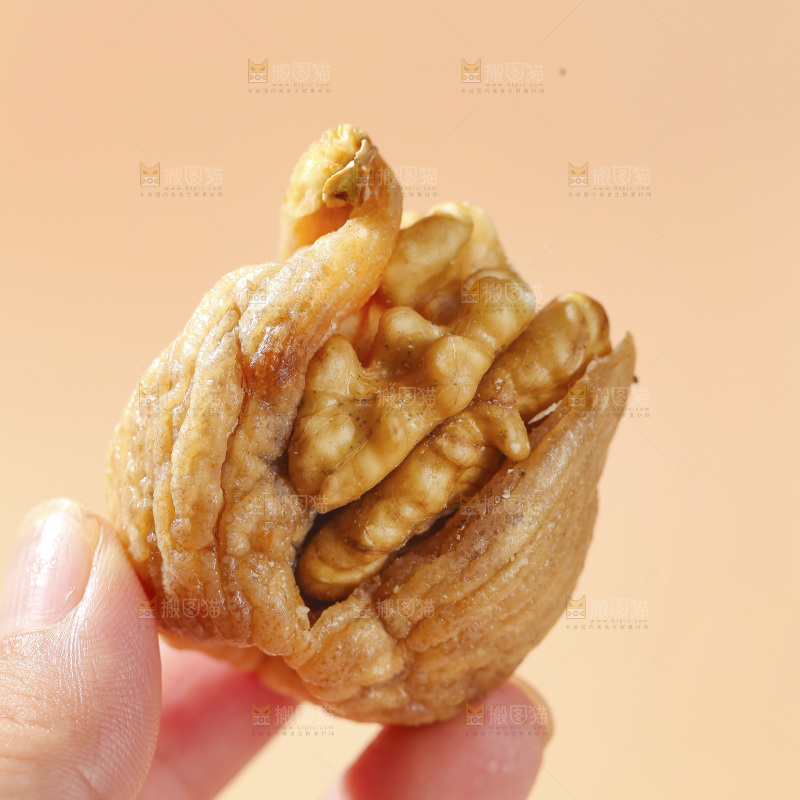 无花果夹核桃