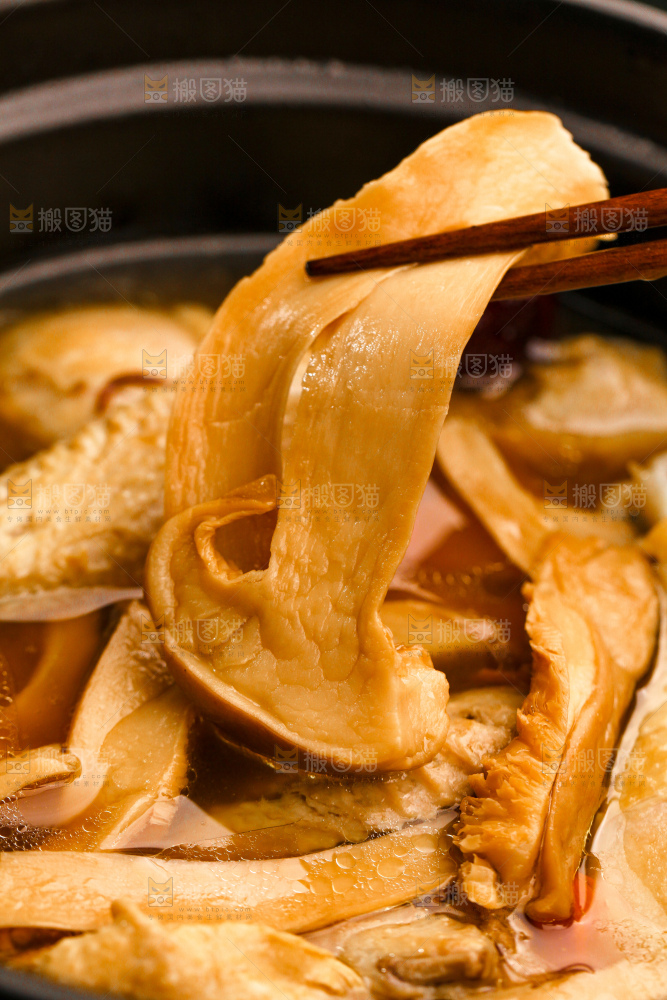 白松茸鸡汤