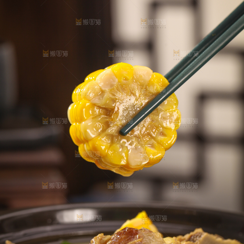玉米段炖汤