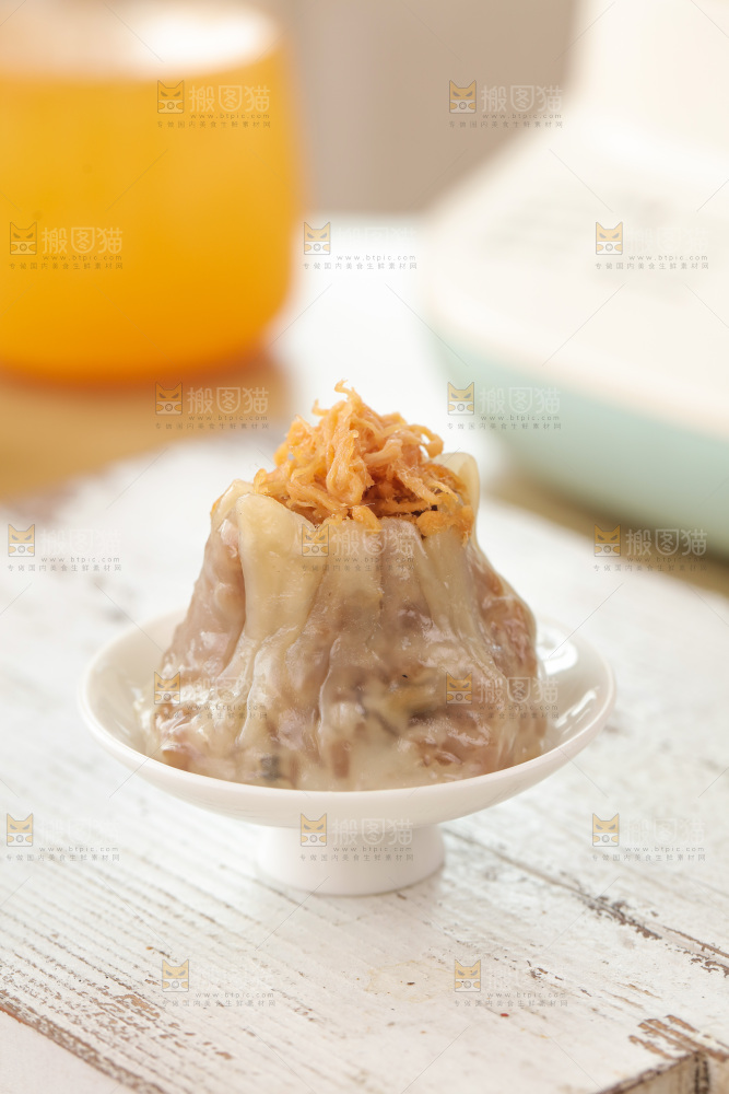 咸蛋黄肉松纸皮烧麦