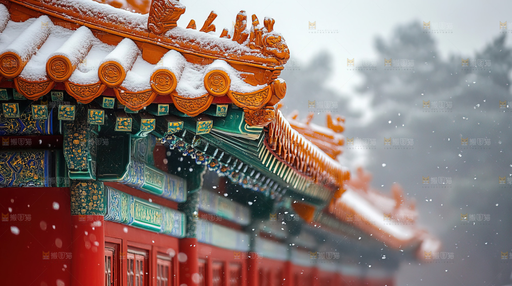 宫殿冬季飘雪新年传统建筑红墙