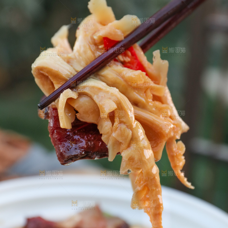 龙笋干烧腊肉