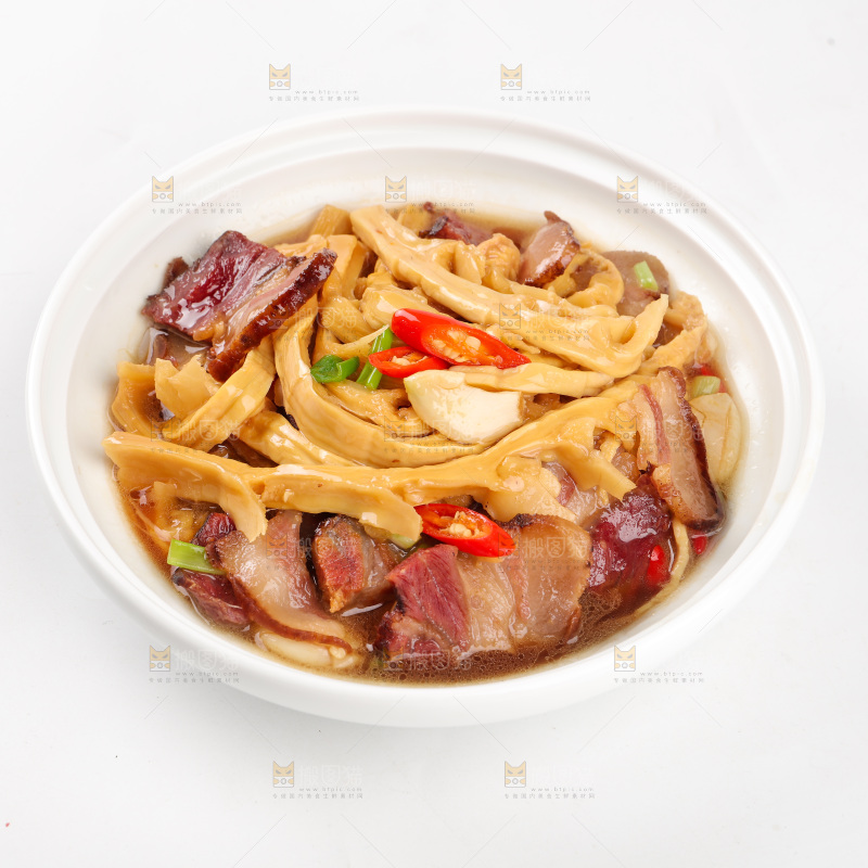 龙笋干烧腊肉