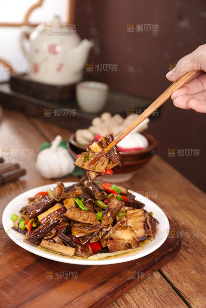 牛尾笋炒腊肉