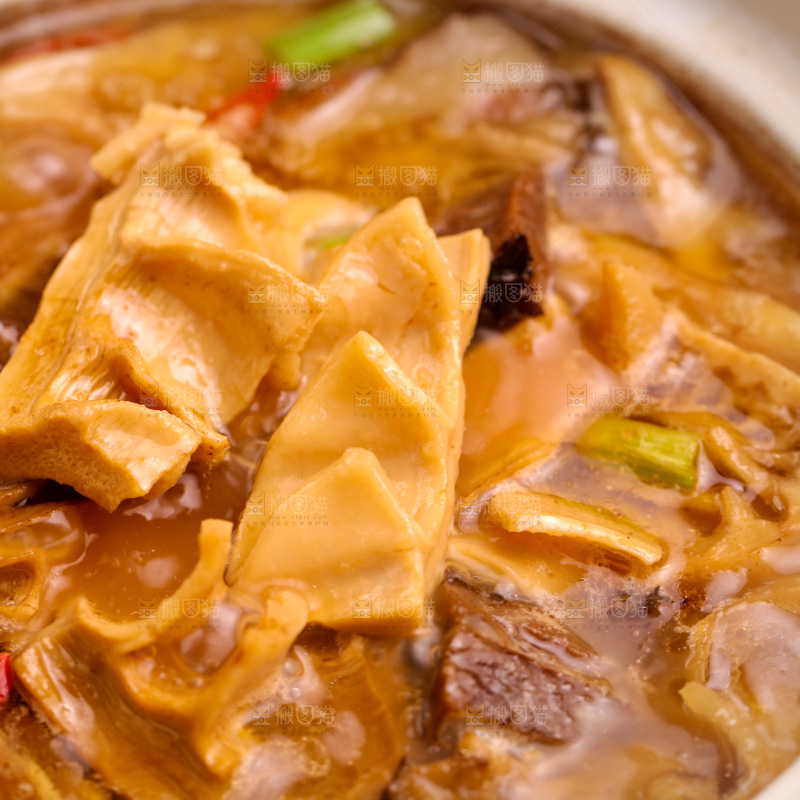 玉兰笋炖肉