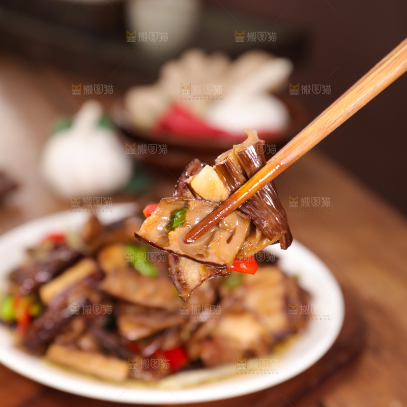 牛尾笋炒腊肉