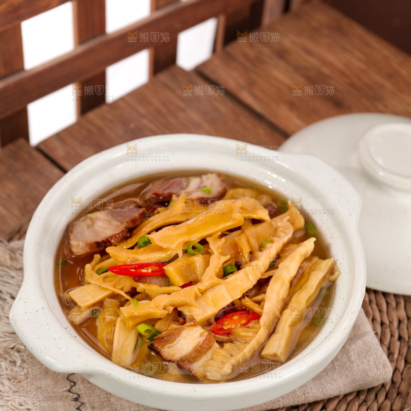 龙笋干炖肉