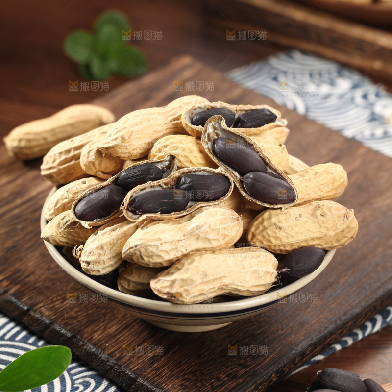 黑皮花生