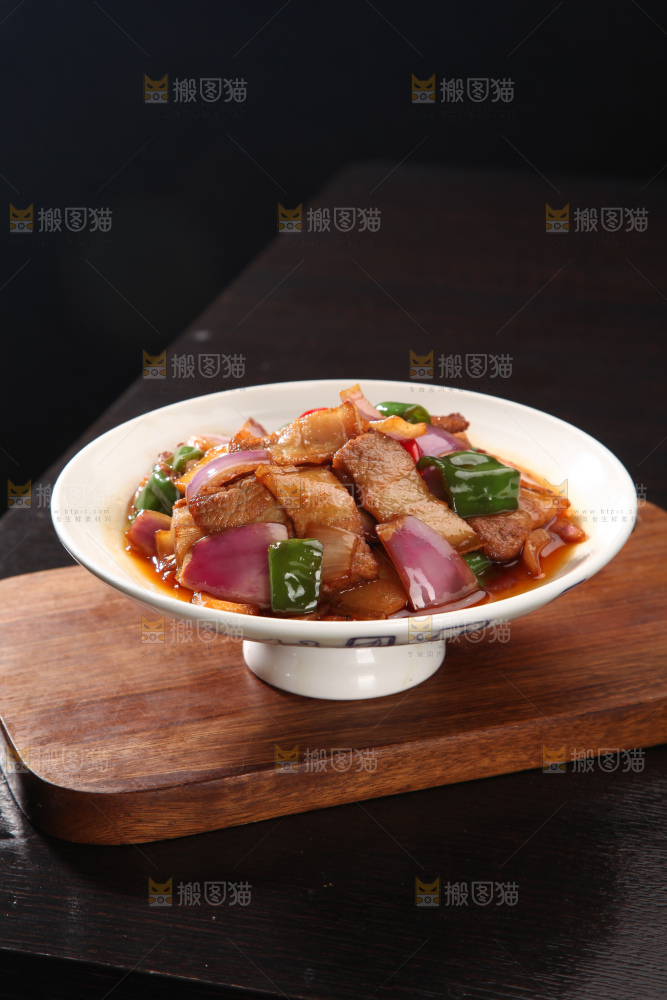 洋葱炒肉