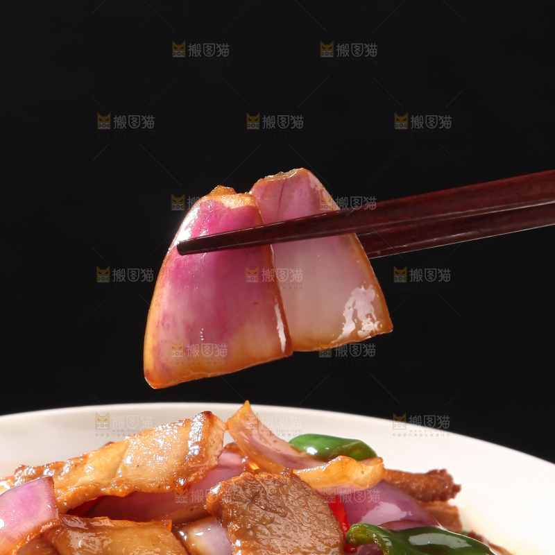 洋葱炒肉