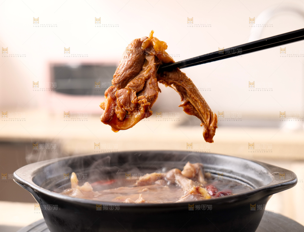 卤鸡锁骨