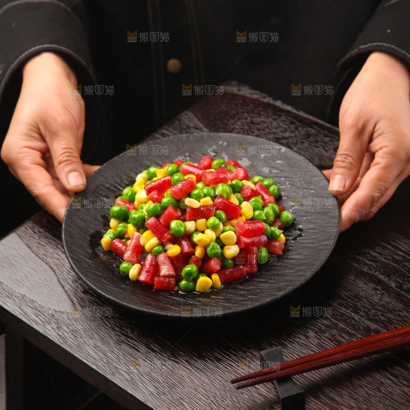 腊肠炒豌豆
