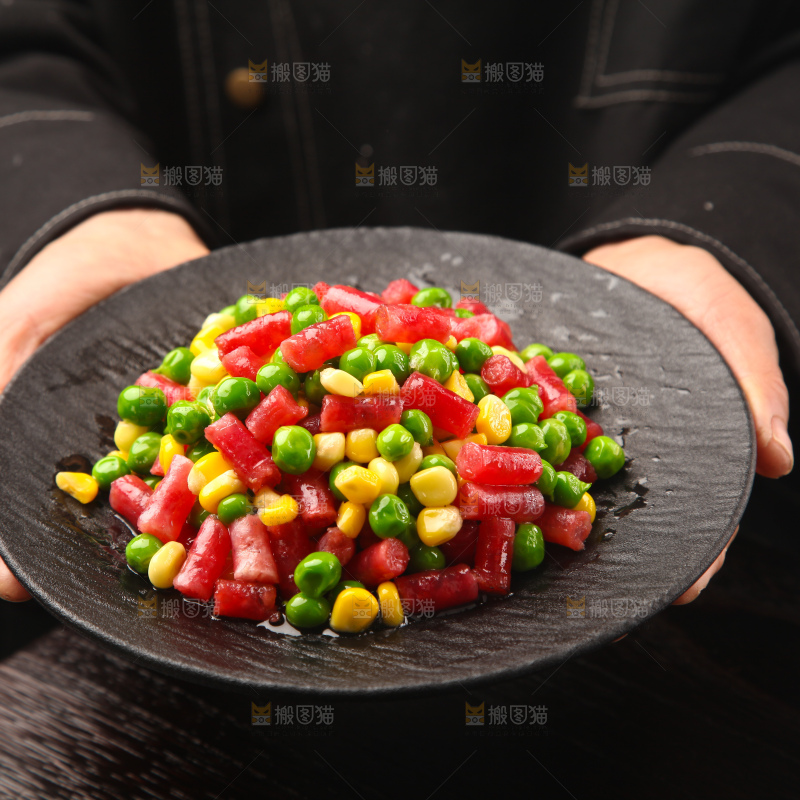 腊肠炒豌豆