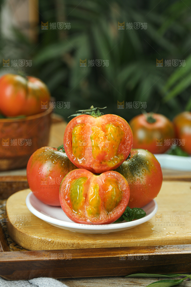 铁皮草莓柿子